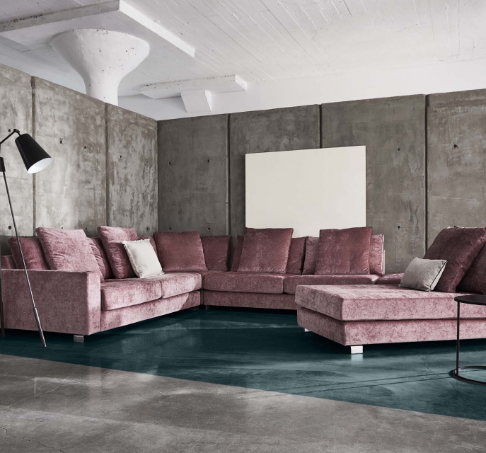 Sofas & Sectionals Romano